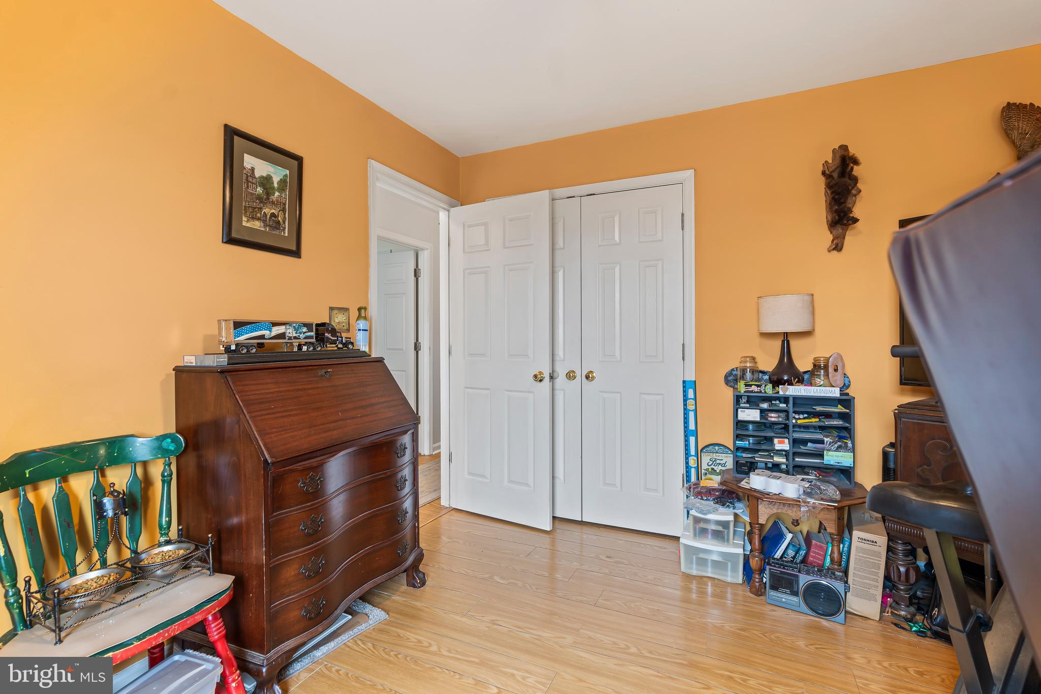 MISSION HILLS - Residential