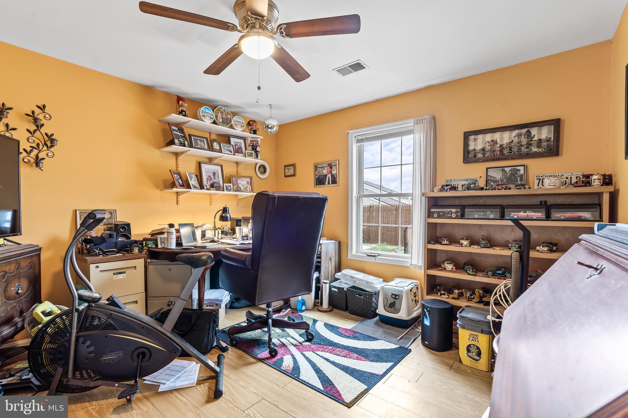 MISSION HILLS - Residential