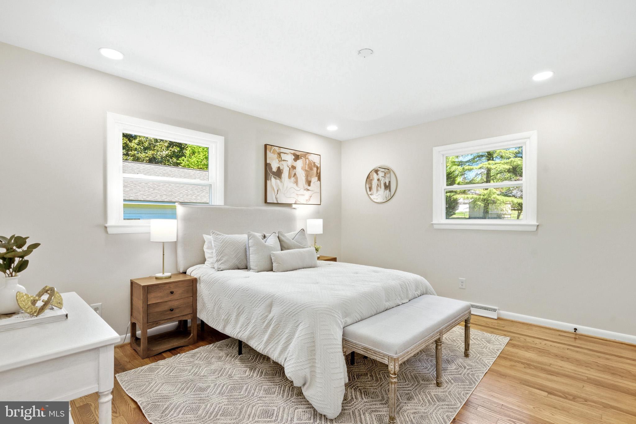 SOCIETY HILL - Residential