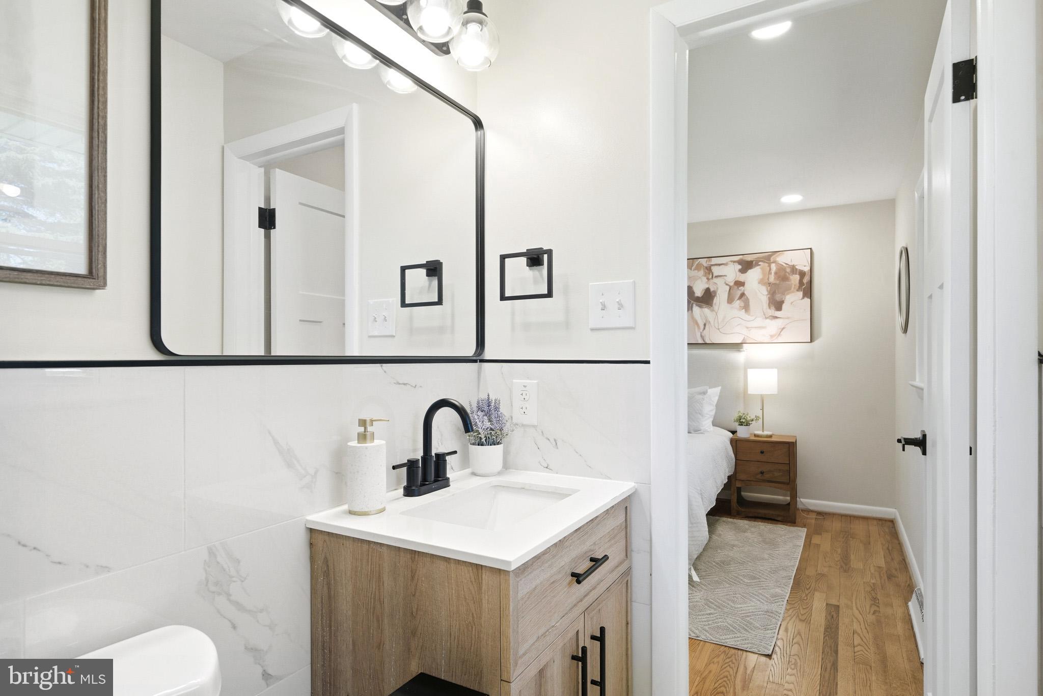 SOCIETY HILL - Residential