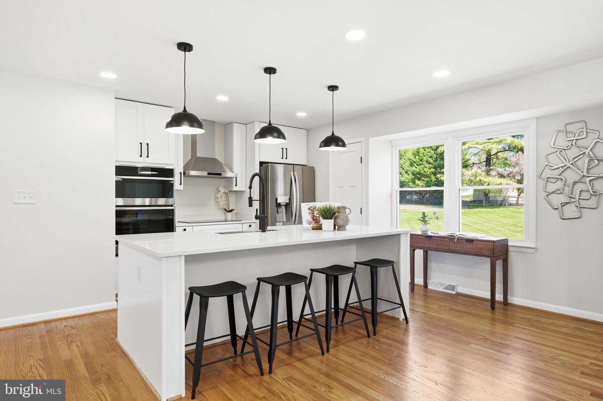 SOCIETY HILL - Residential