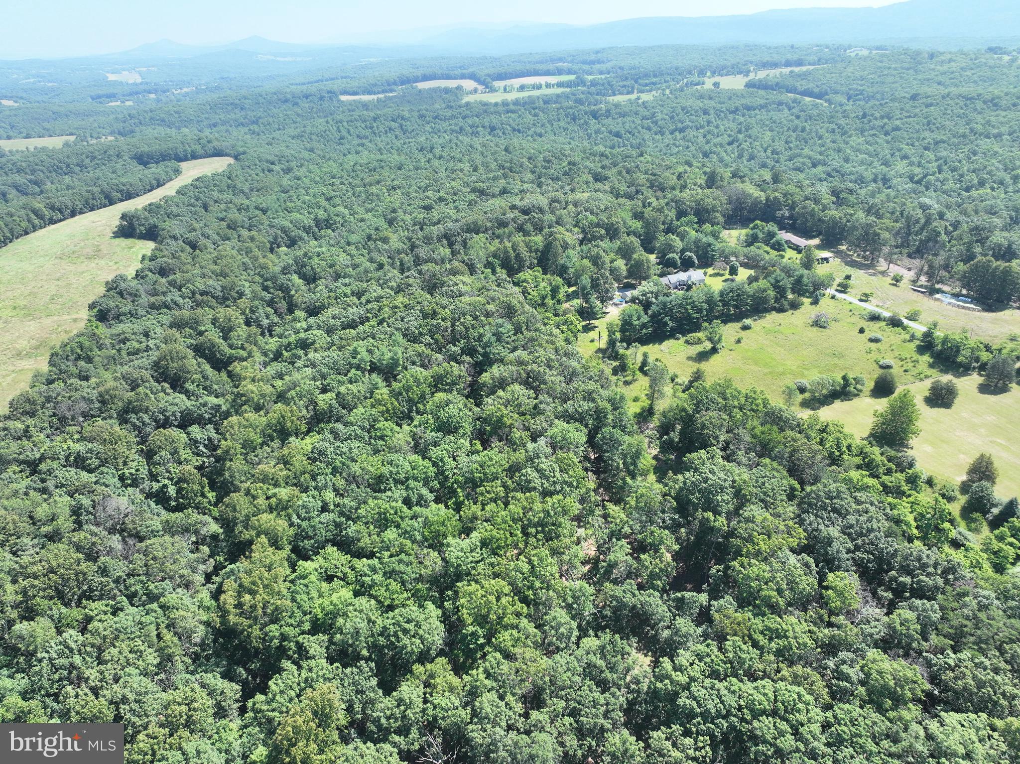 DUNMORE RIDGE PARK - Residential