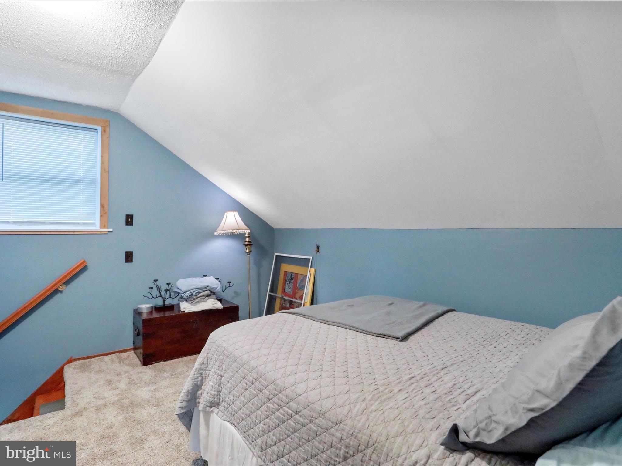 DUNMORE RIDGE PARK - Residential