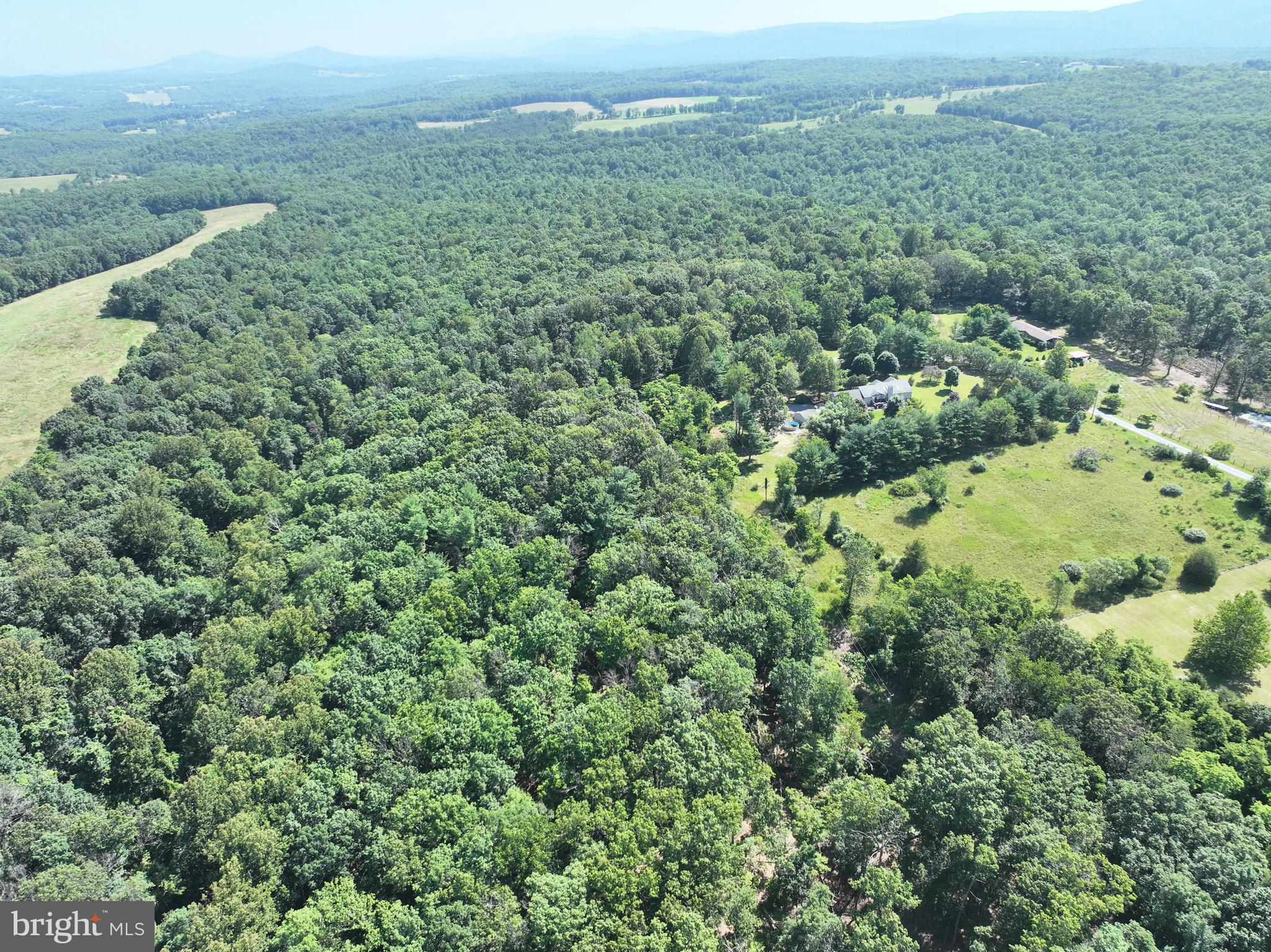 DUNMORE RIDGE PARK - Residential