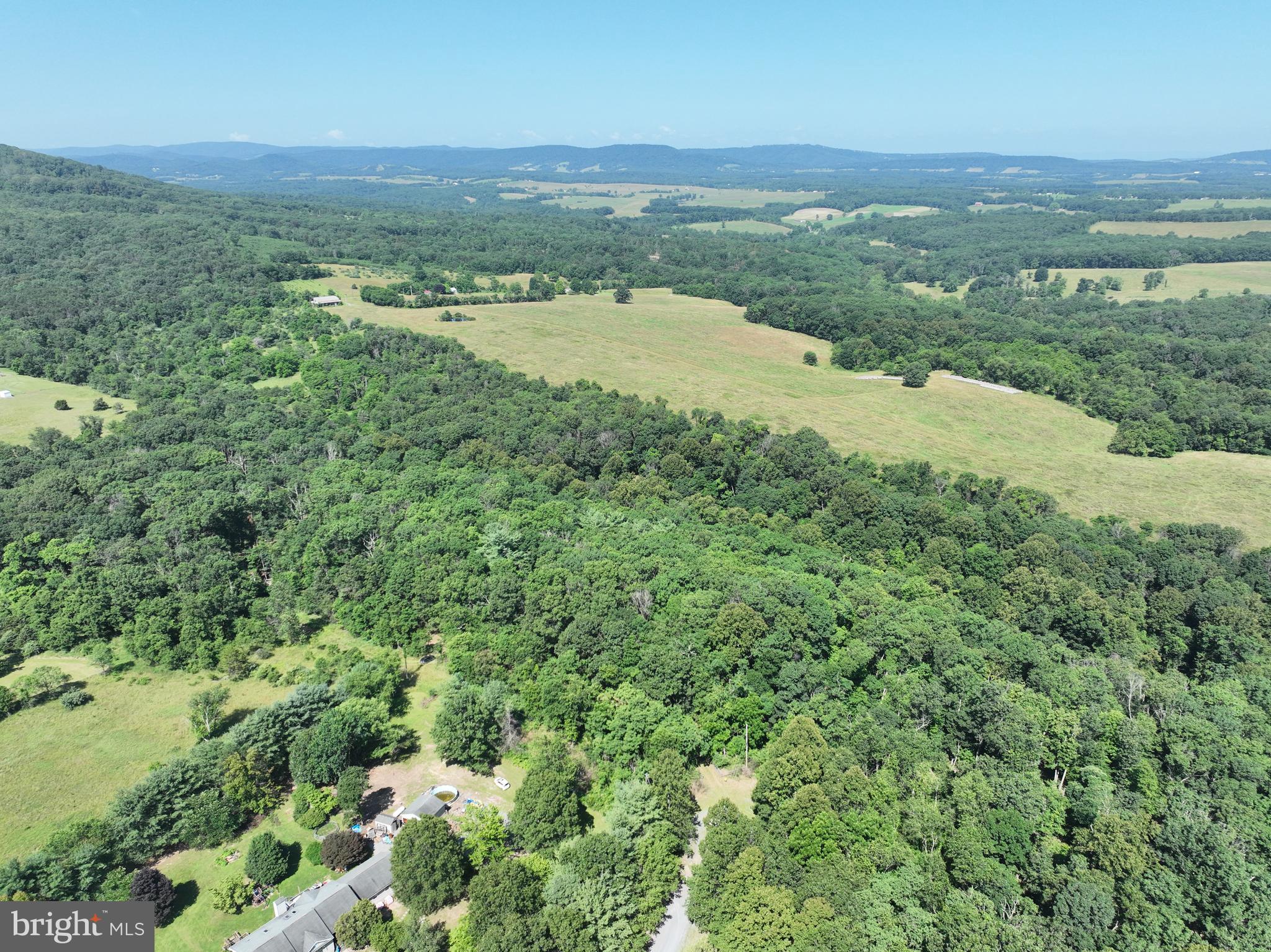 DUNMORE RIDGE PARK - Residential