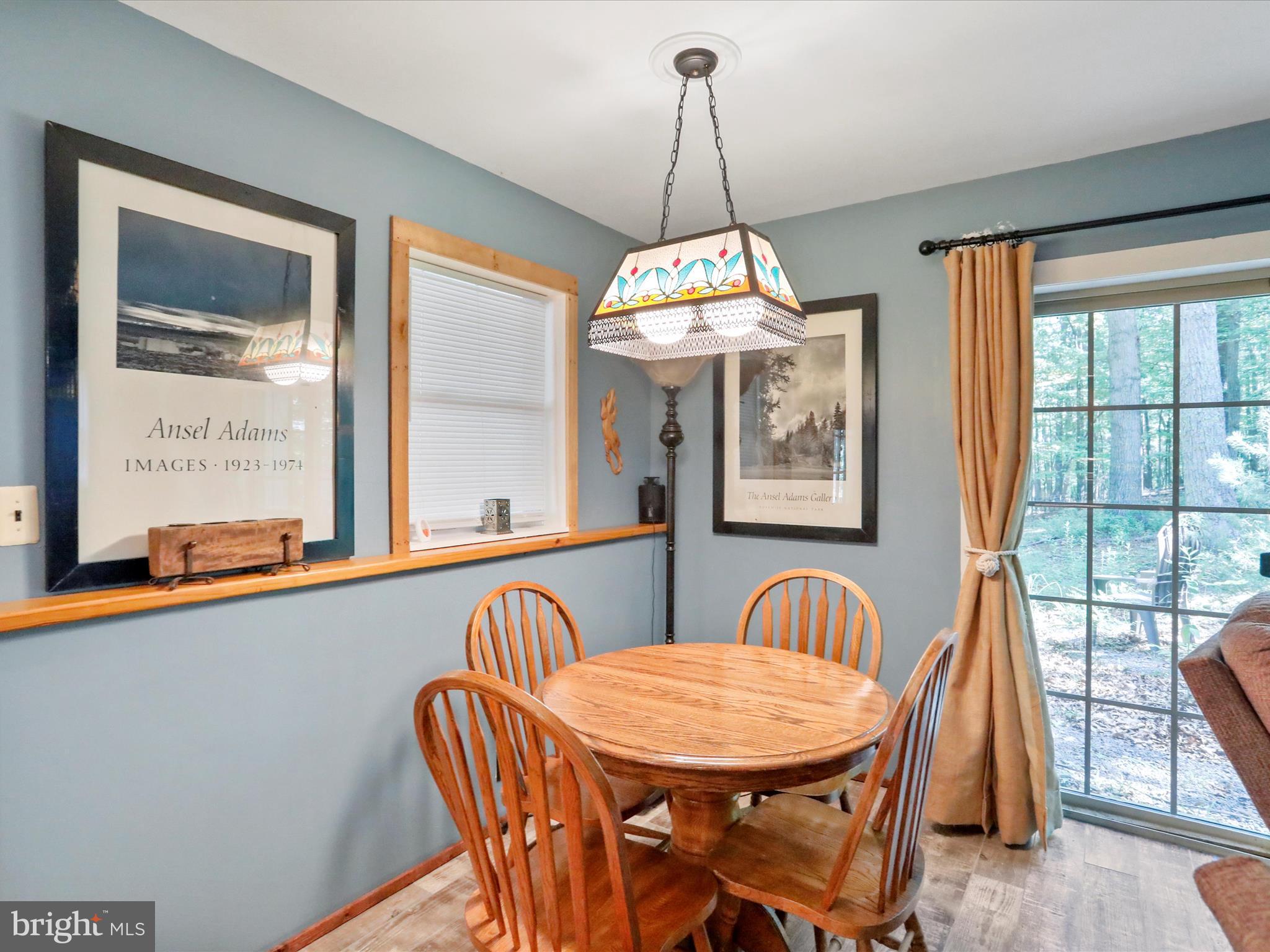 DUNMORE RIDGE PARK - Residential