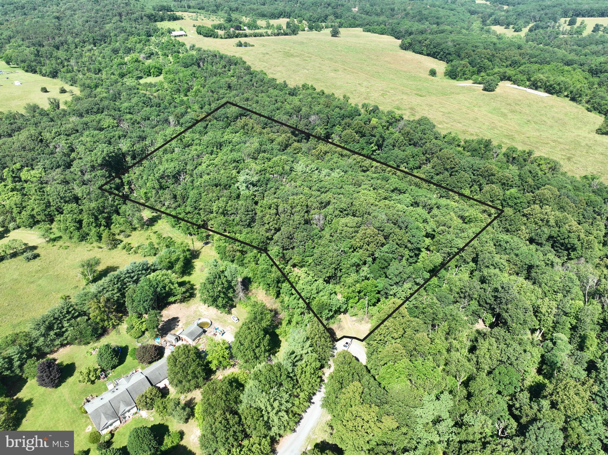 DUNMORE RIDGE PARK - Residential