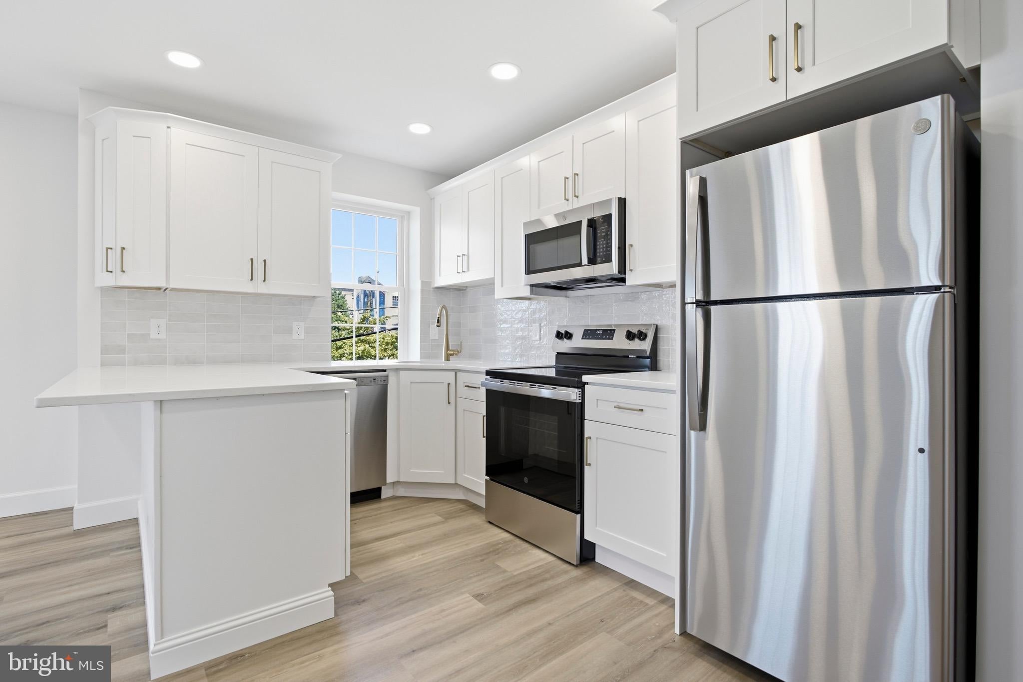 21 W FRONT STREET 3B