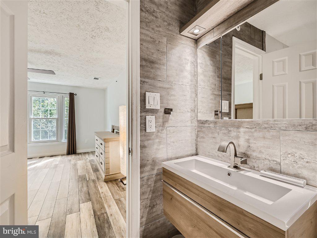 DEERFIELD - Residential