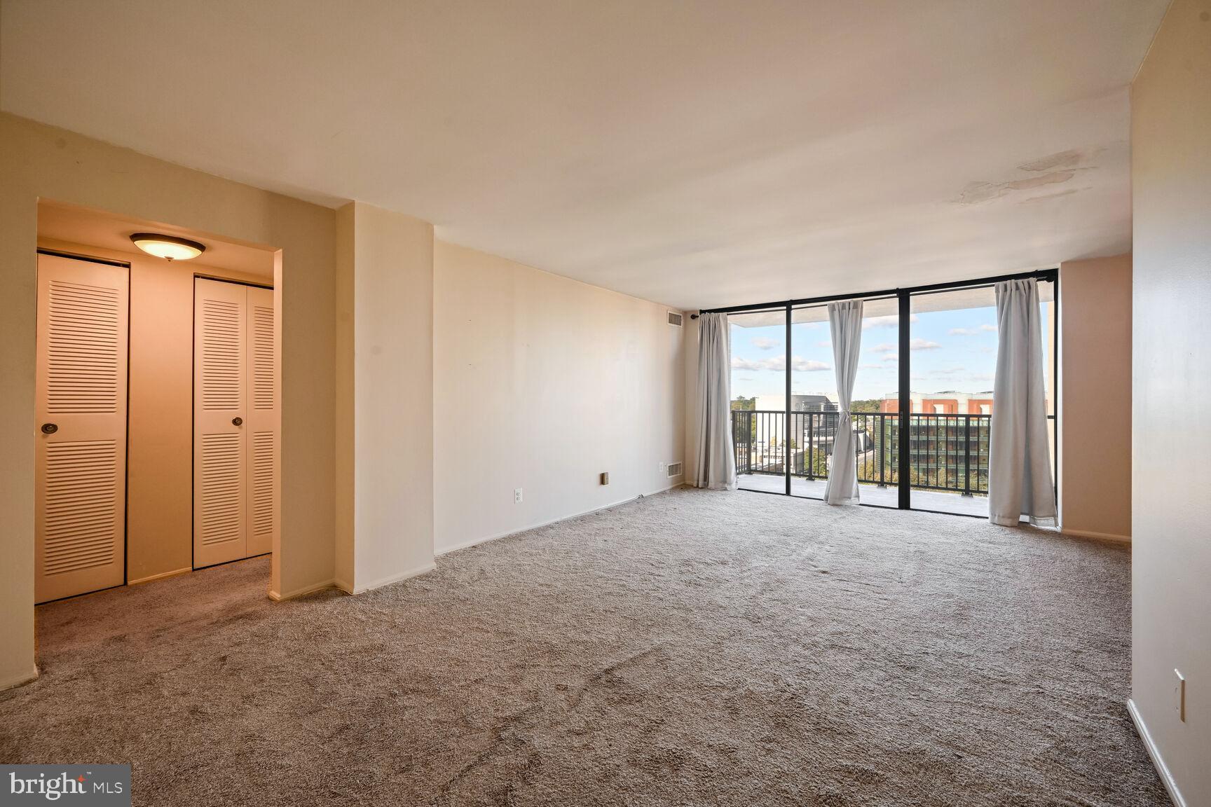 AMERICANA CENTRE - Residential Lease