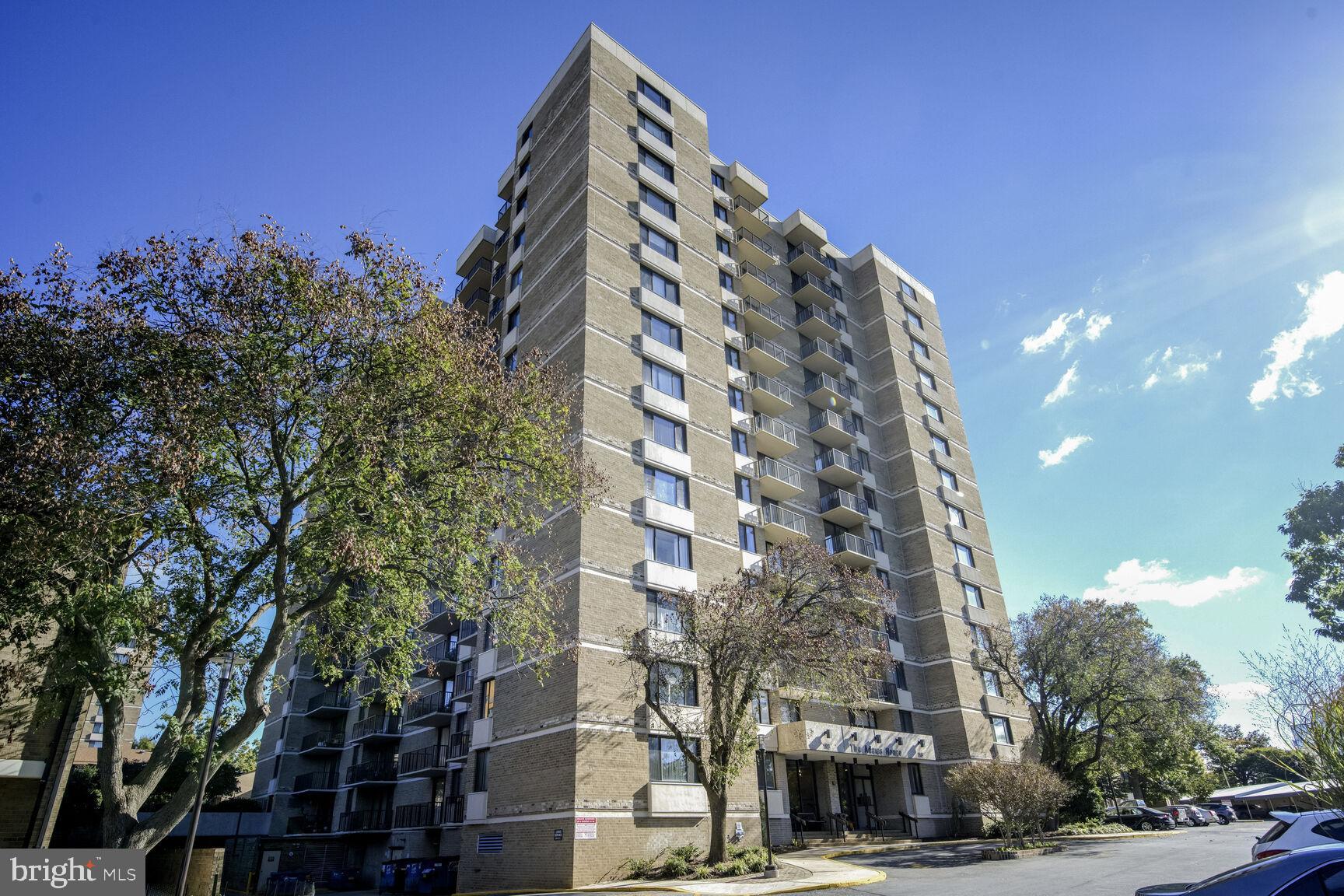 AMERICANA CENTRE - Residential Lease