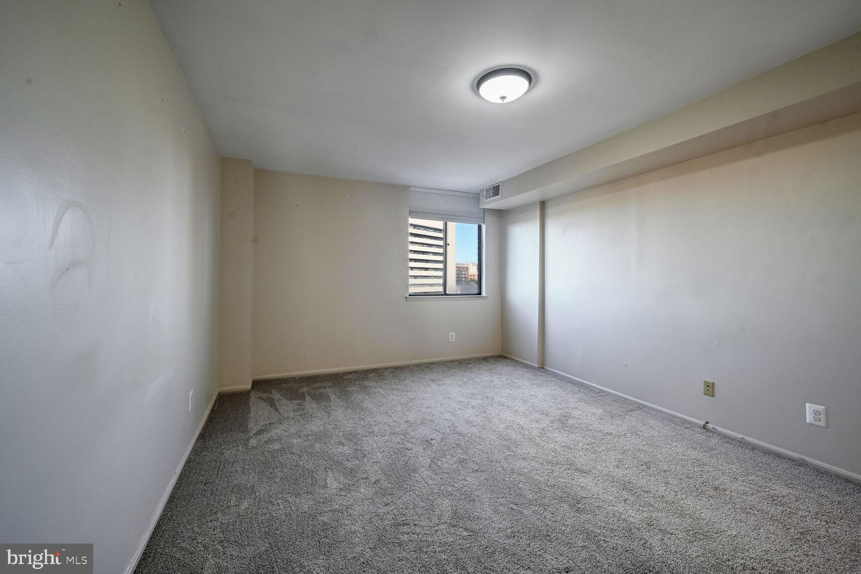AMERICANA CENTRE - Residential Lease