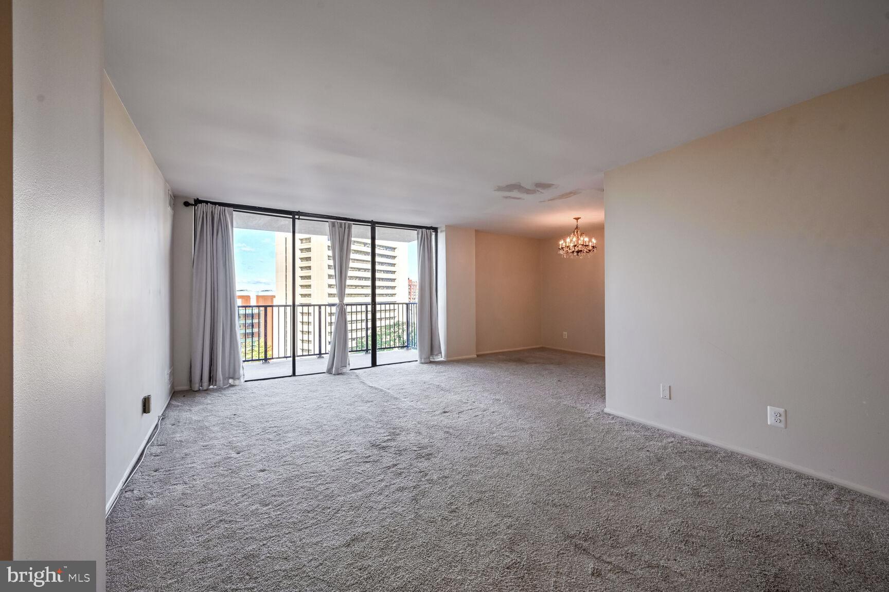 AMERICANA CENTRE - Residential Lease