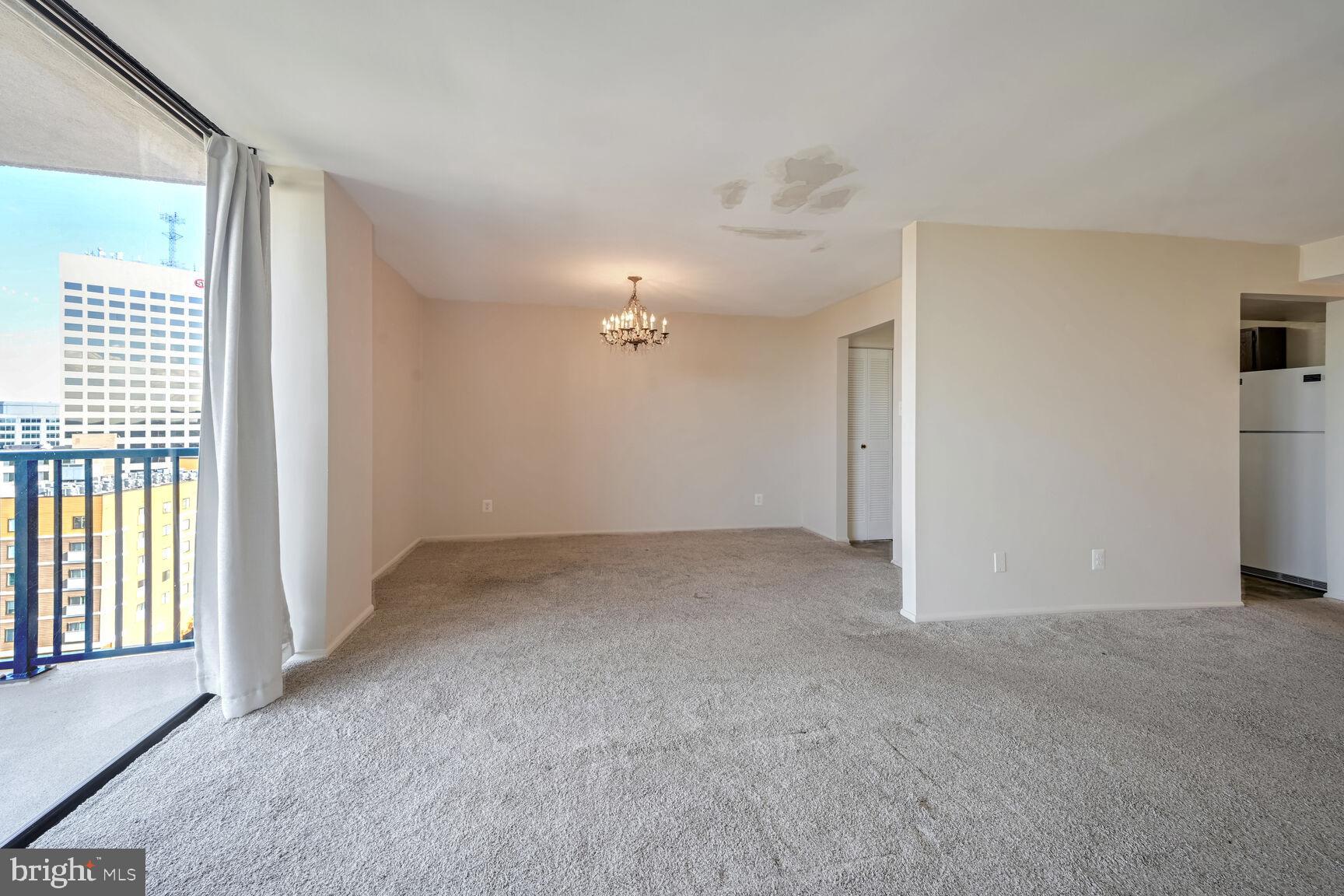 AMERICANA CENTRE - Residential Lease