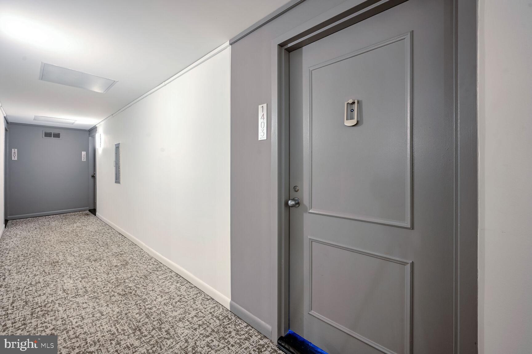 AMERICANA CENTRE - Residential Lease