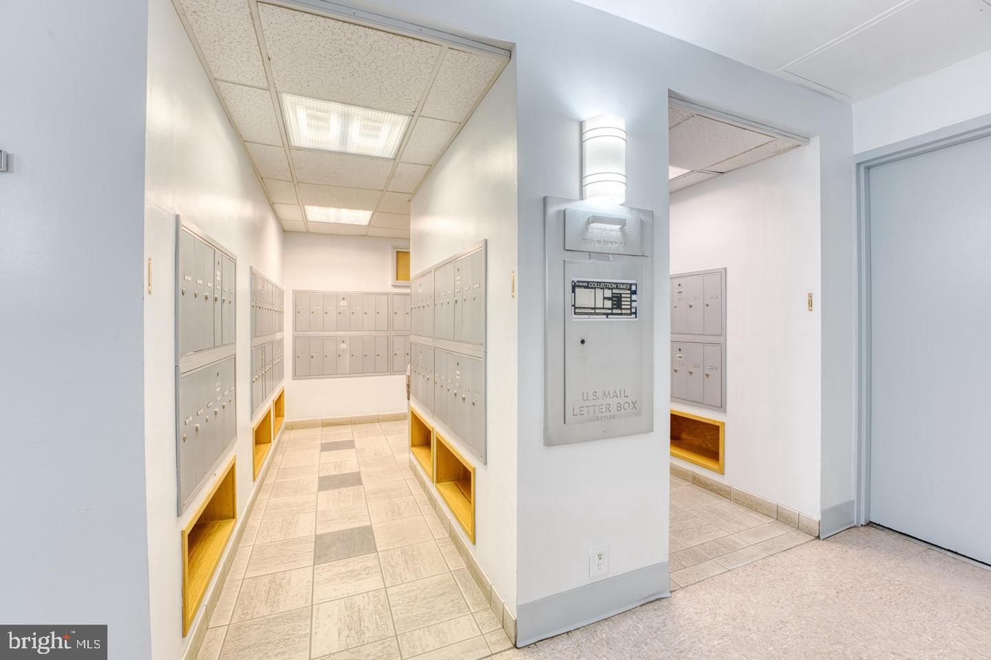 AMERICANA CENTRE - Residential Lease