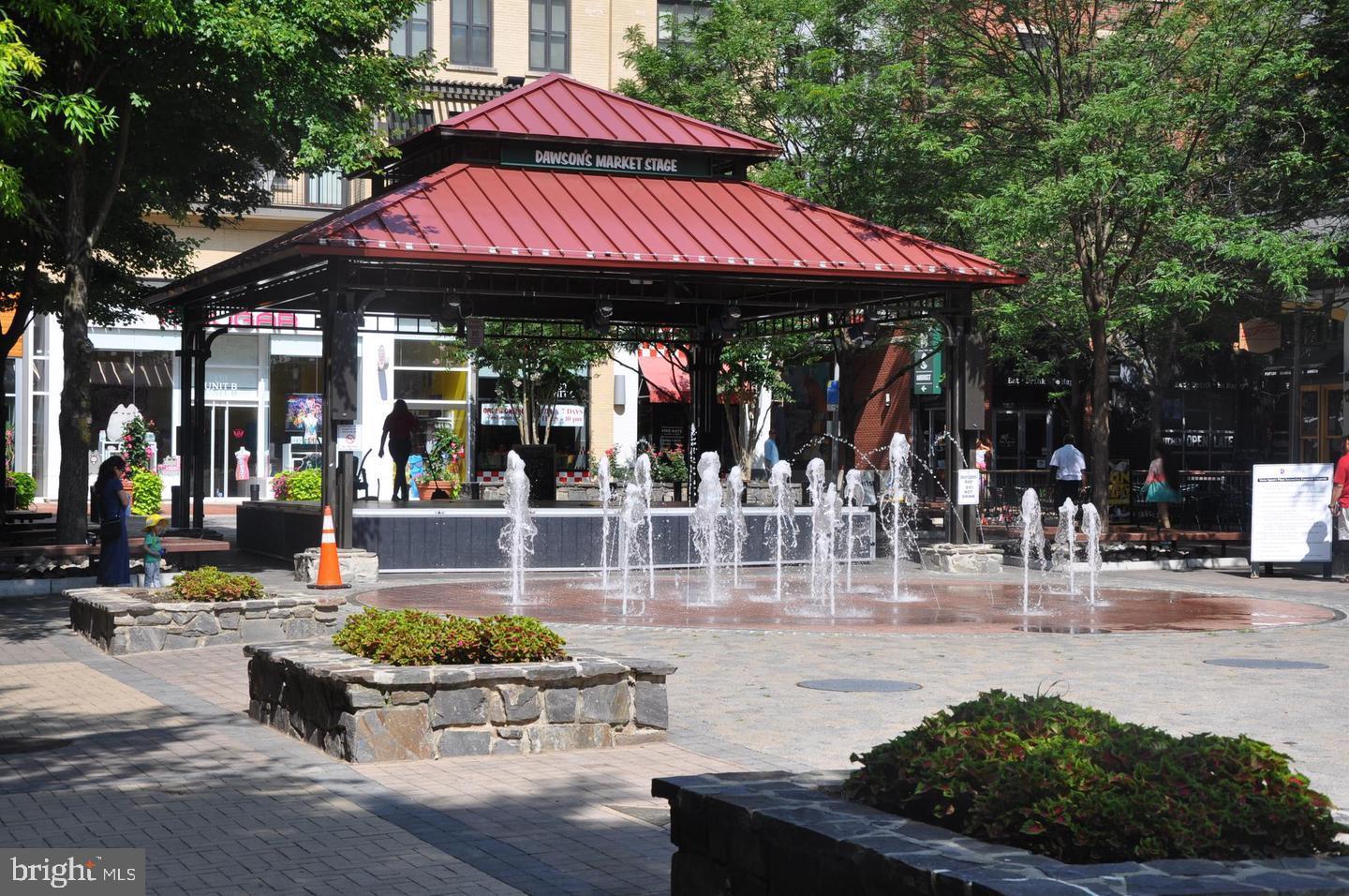 AMERICANA CENTRE - Residential Lease