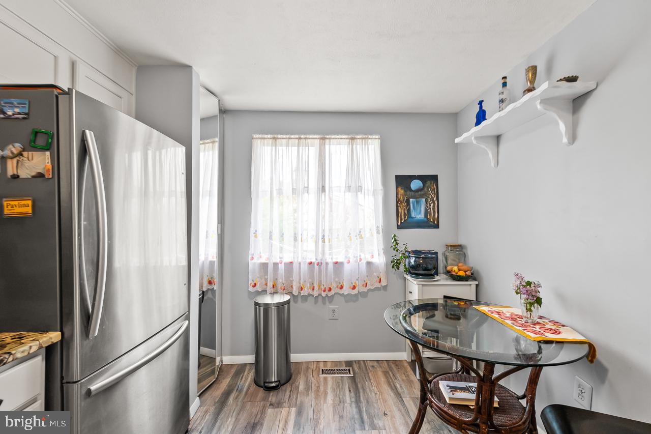 POINT OF WOODS - Residential