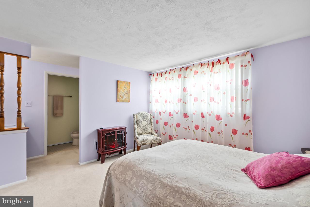 POINT OF WOODS - Residential