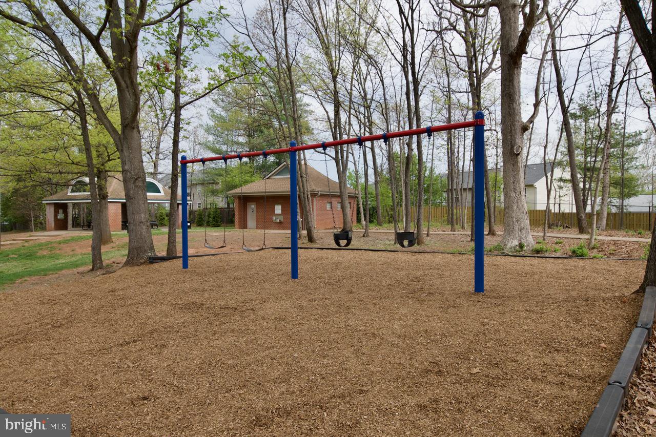 POINT OF WOODS - Residential