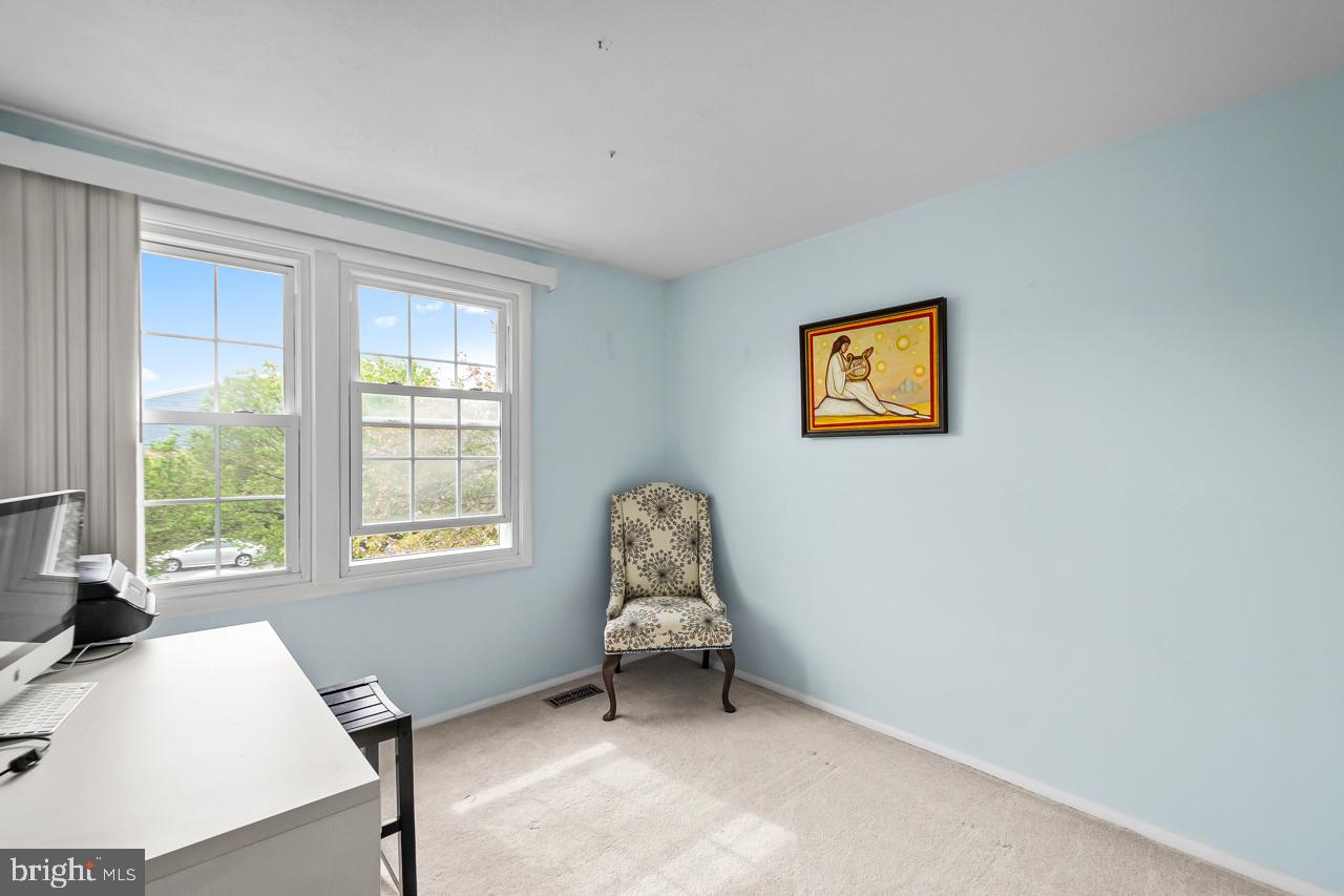 POINT OF WOODS - Residential