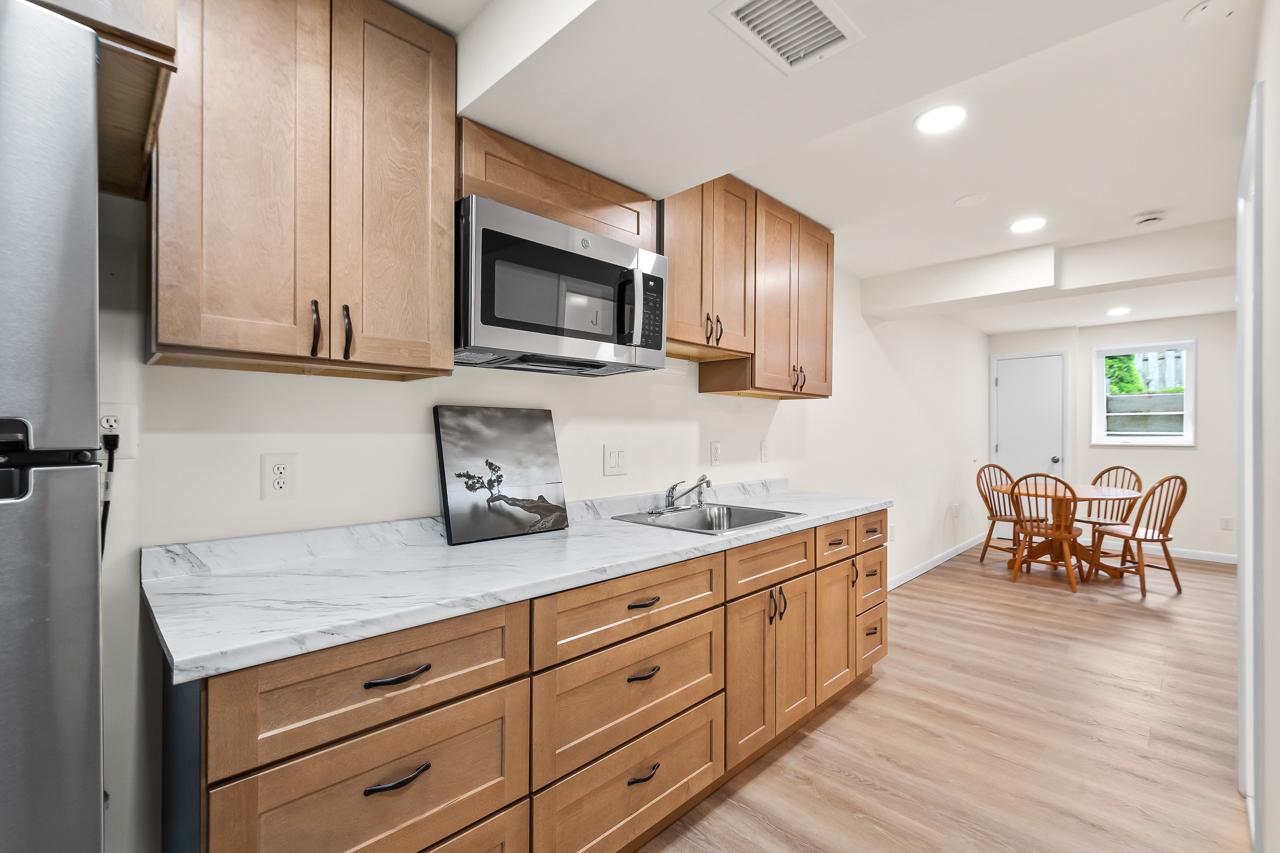 POINT OF WOODS - Residential