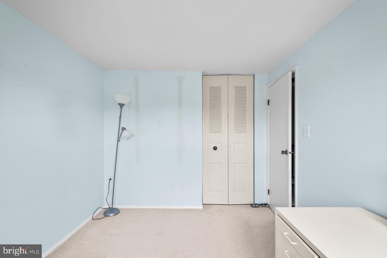 POINT OF WOODS - Residential