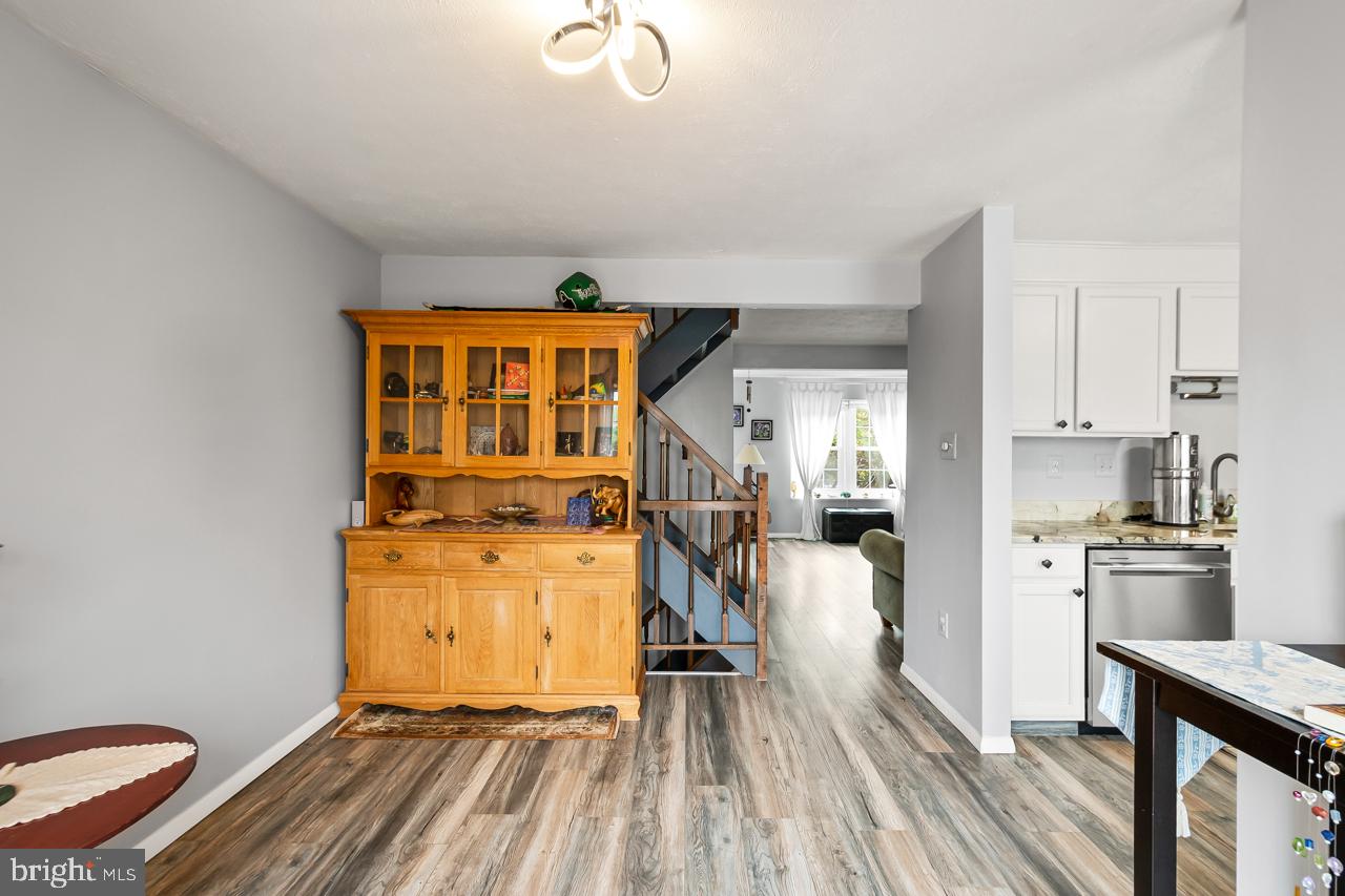 POINT OF WOODS - Residential