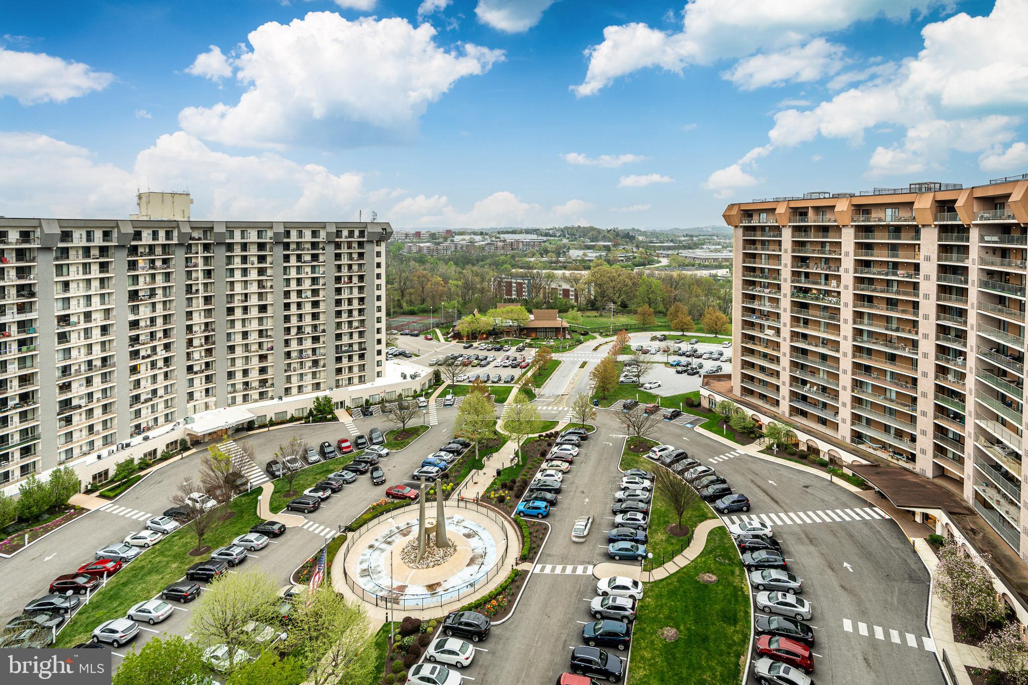 VALLEY FORGE TOWER - Residential
