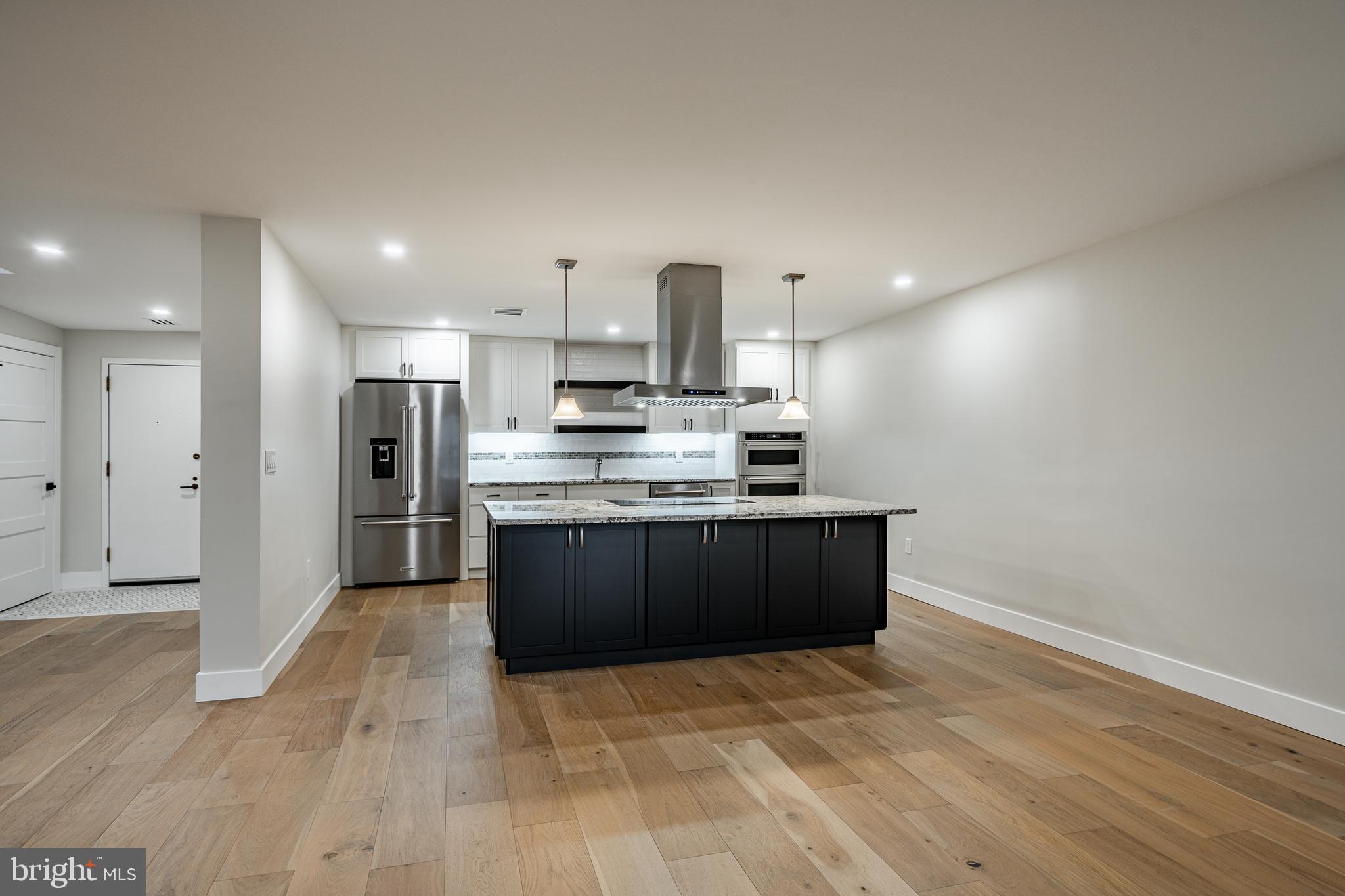 VALLEY FORGE TOWER - Residential