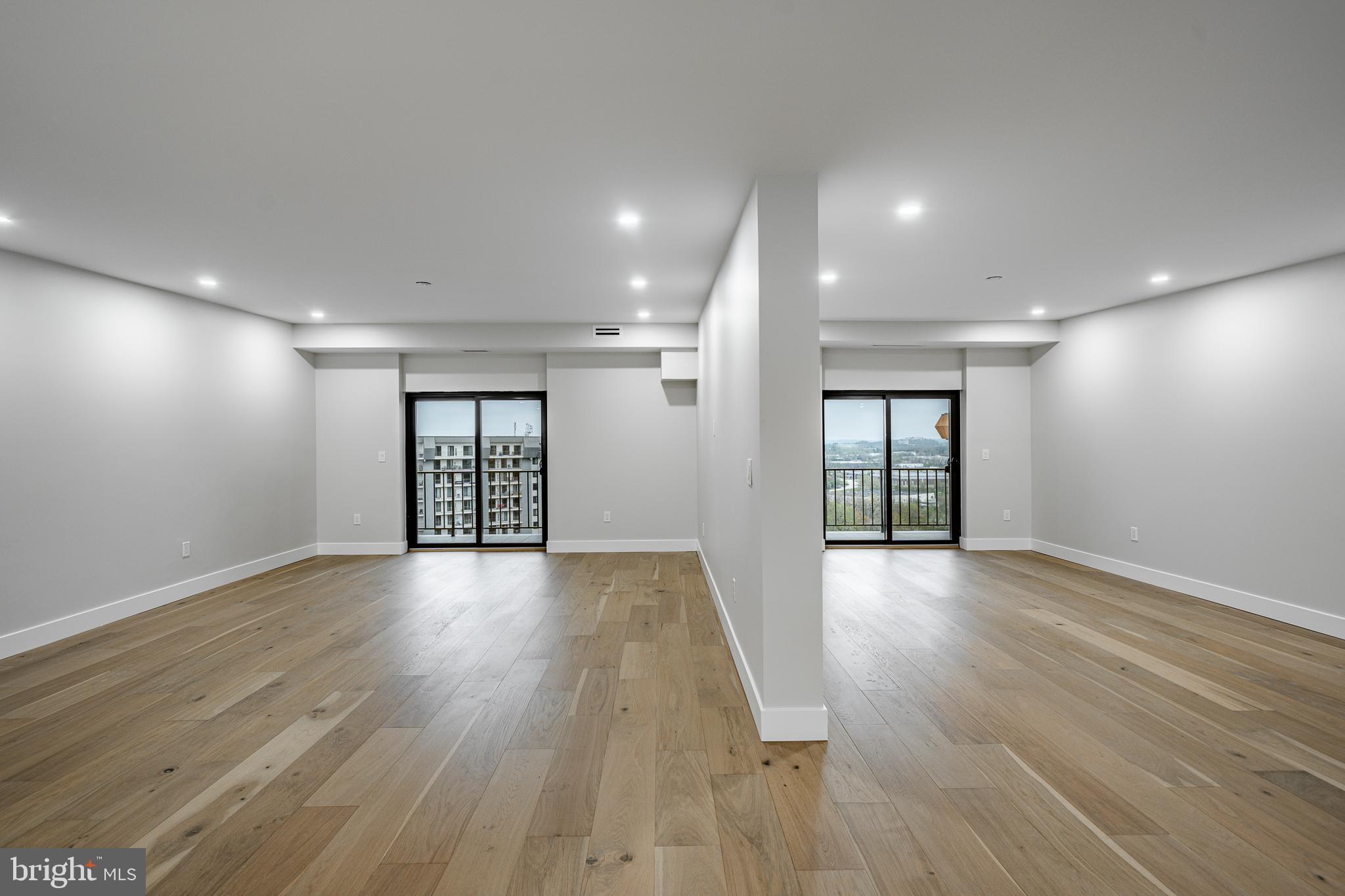 VALLEY FORGE TOWER - Residential