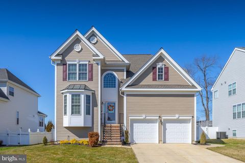 Homes For Sale - 633 Worcester Drive<br/> Gloucester County, WEST DEPTFORD, NJ 08086