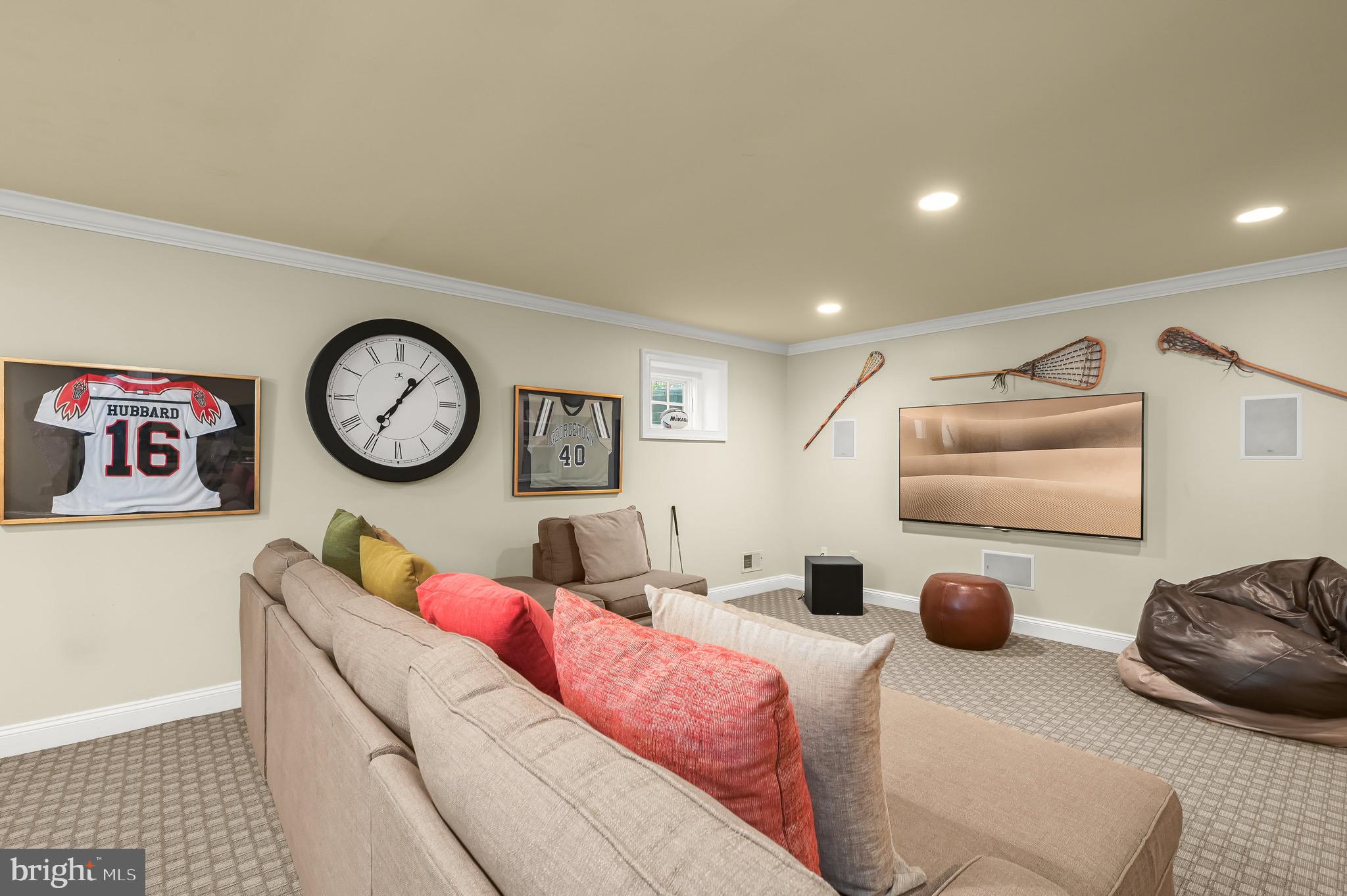 BURNING TREE - Residential