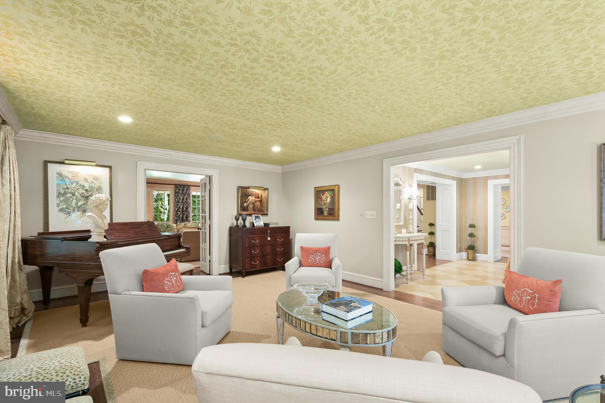 BURNING TREE - Residential