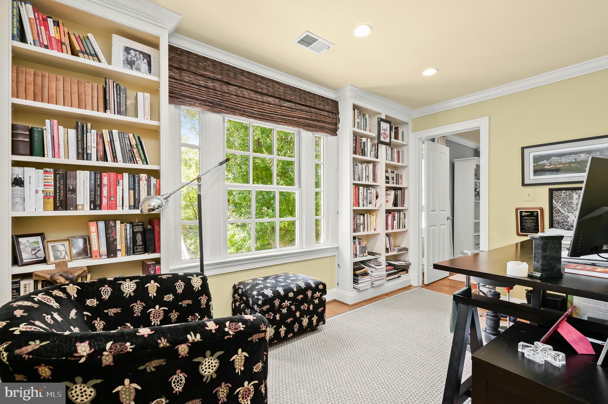 BURNING TREE - Residential