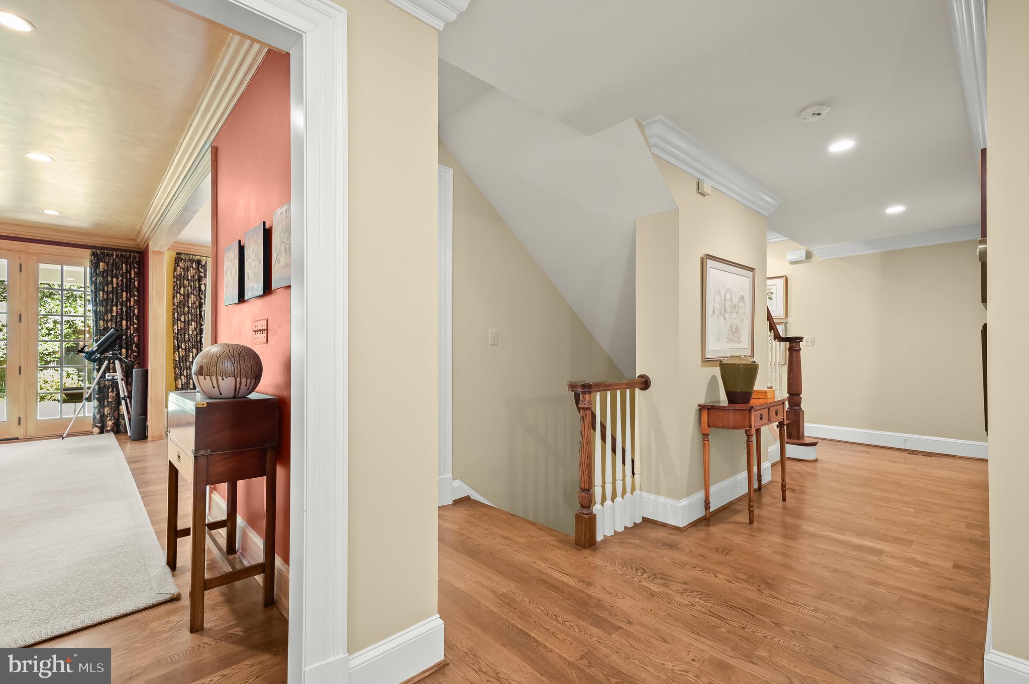 BURNING TREE - Residential