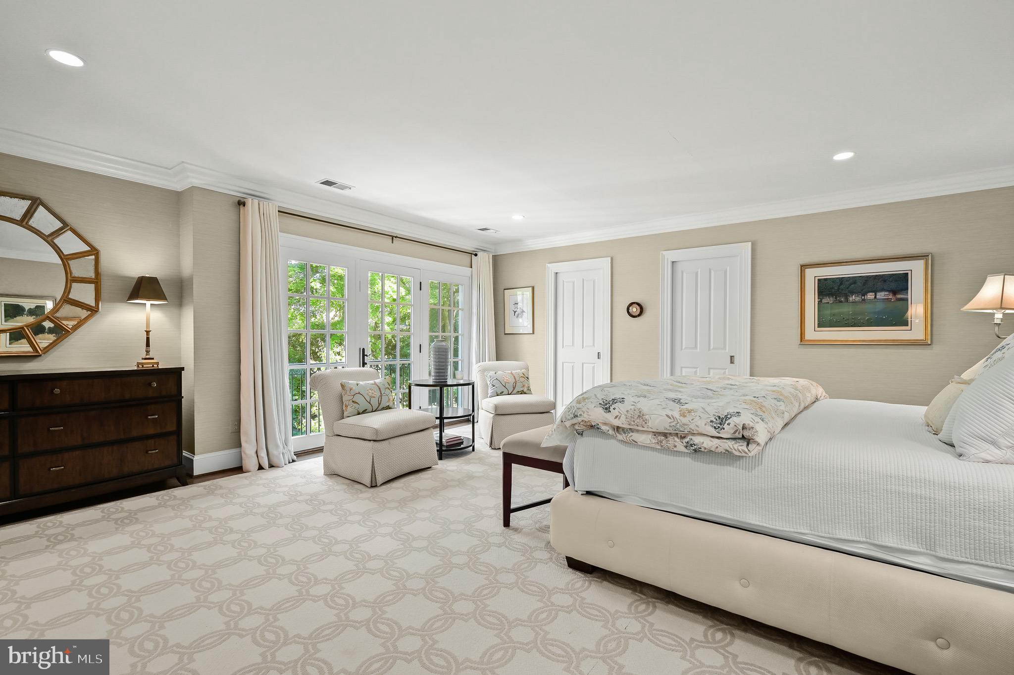 BURNING TREE - Residential