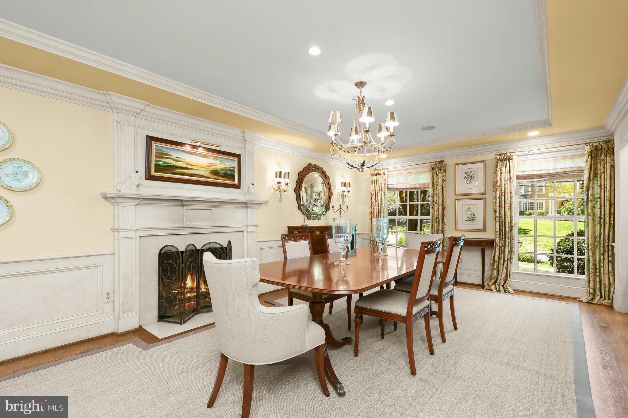 BURNING TREE - Residential