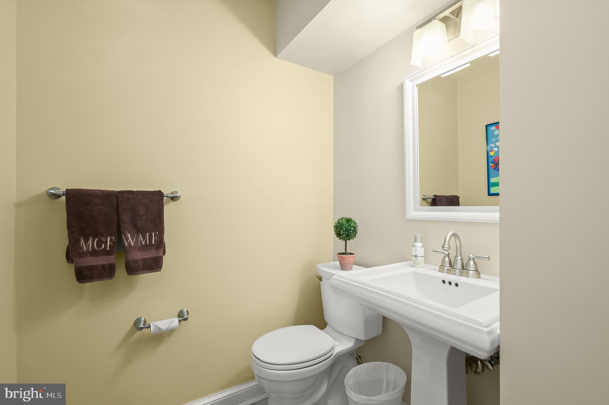 BURNING TREE - Residential