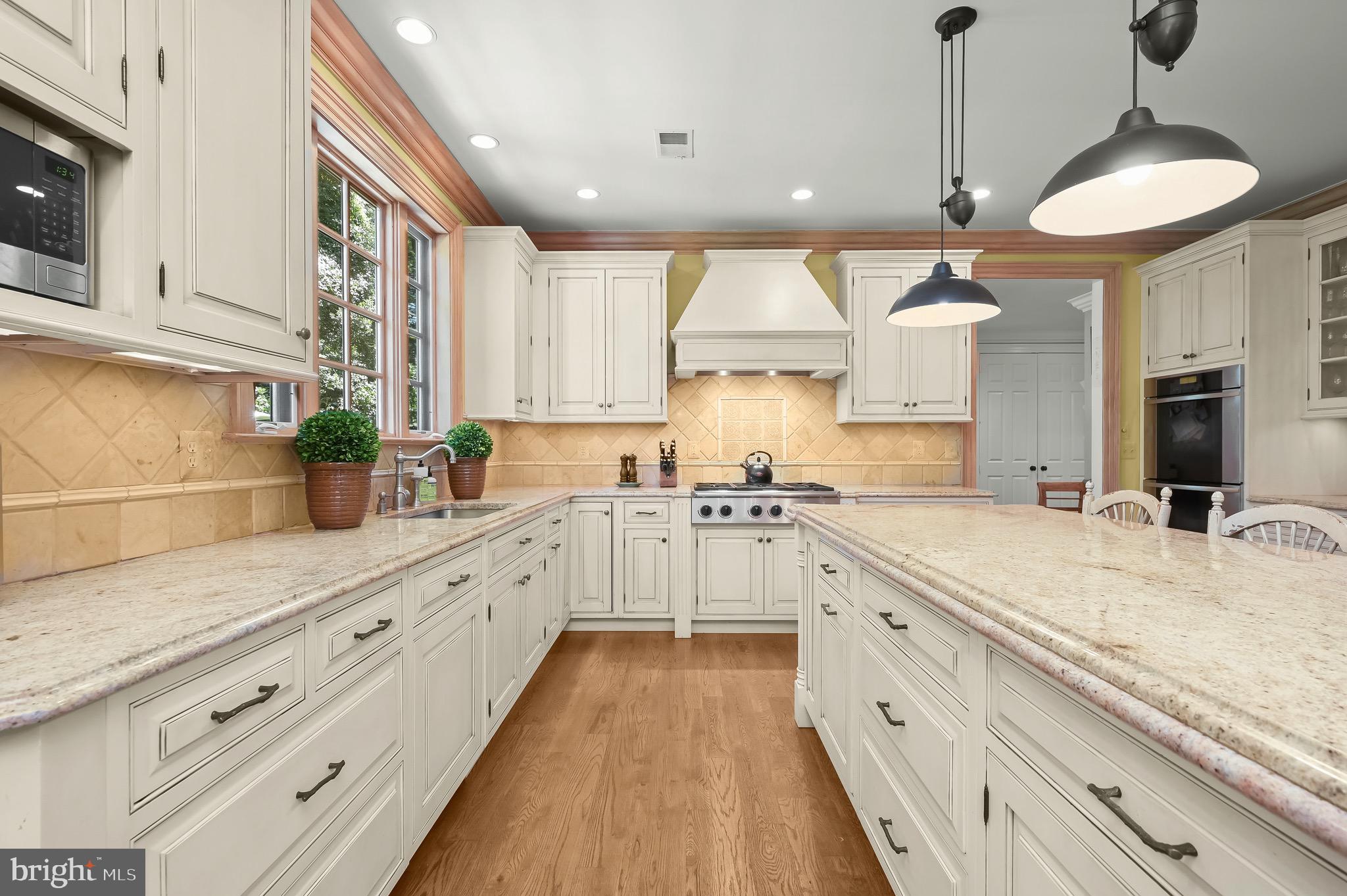 BURNING TREE - Residential