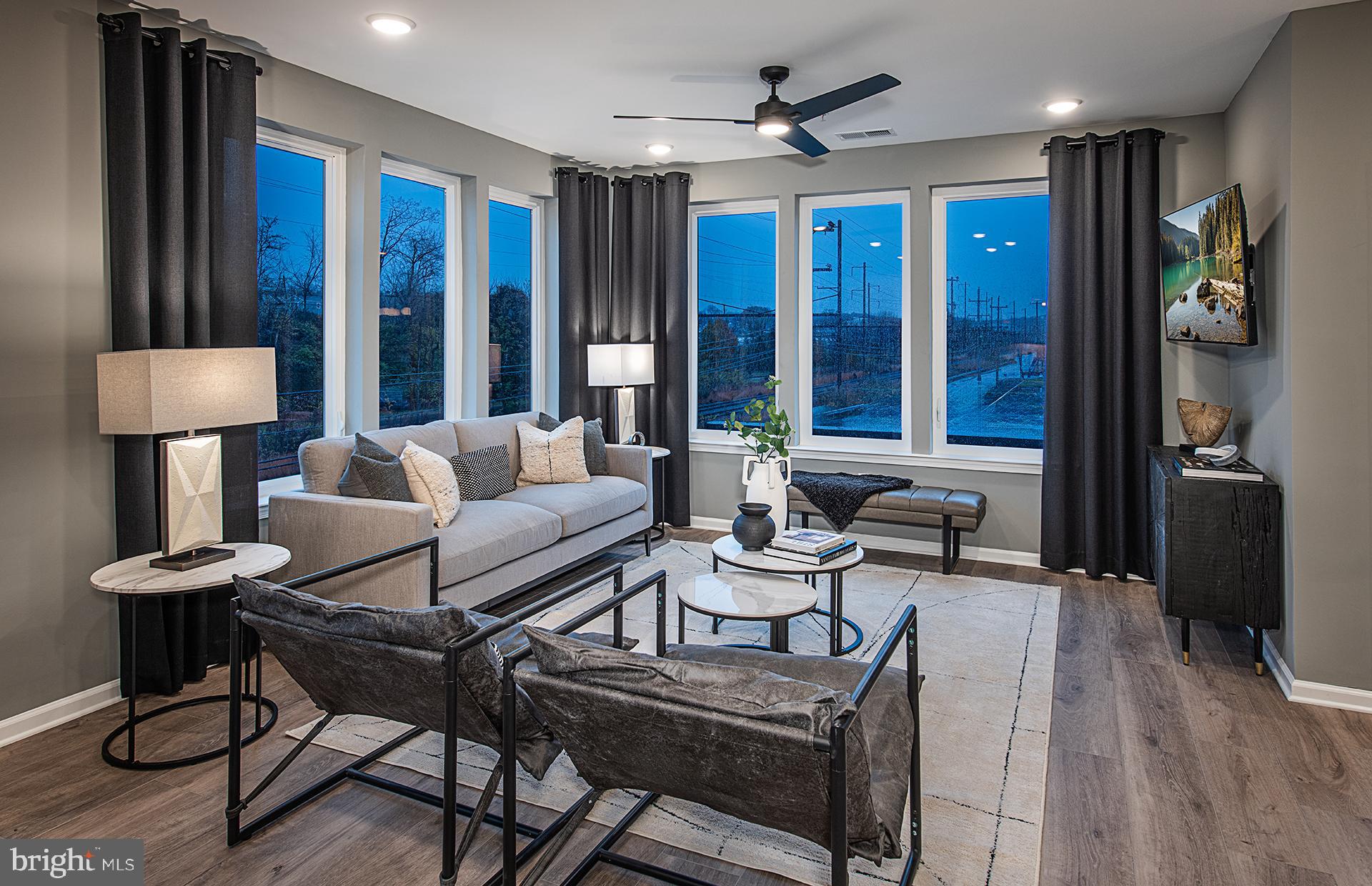 WASHINGTON PLACE - Residential