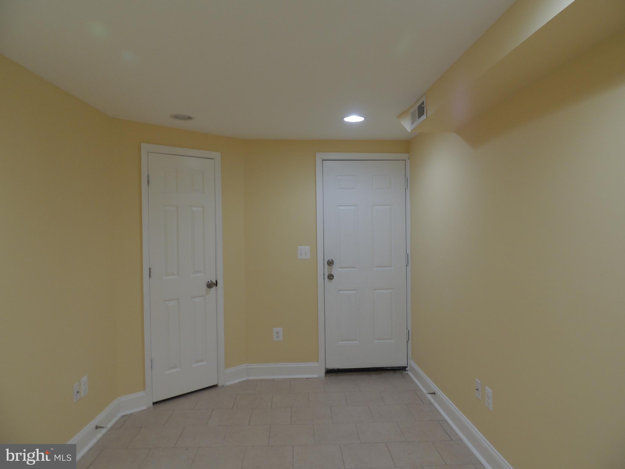 EAST MONUMENT HISTORIC DISTRICT - Residential Lease