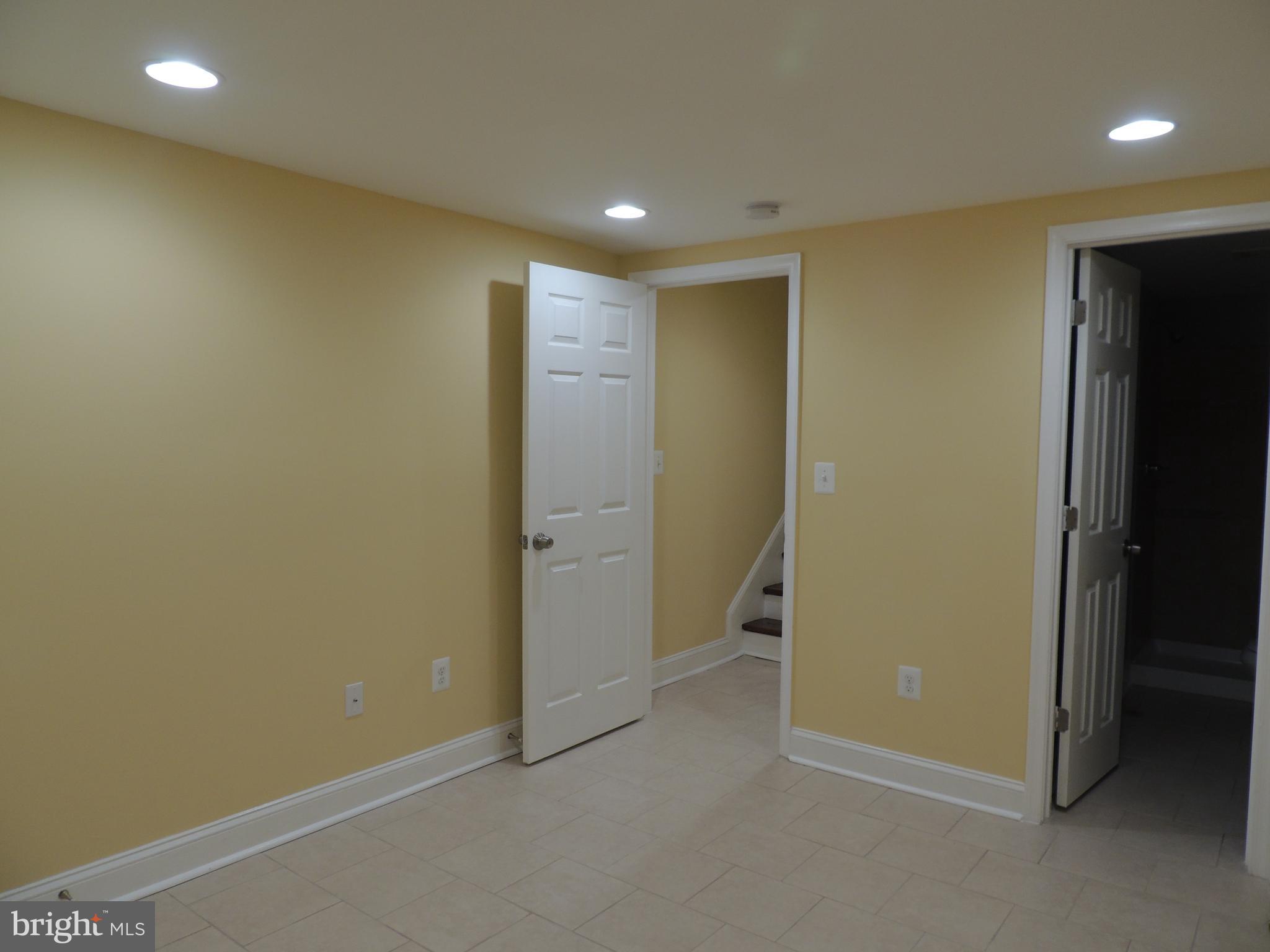 EAST MONUMENT HISTORIC DISTRICT - Residential Lease