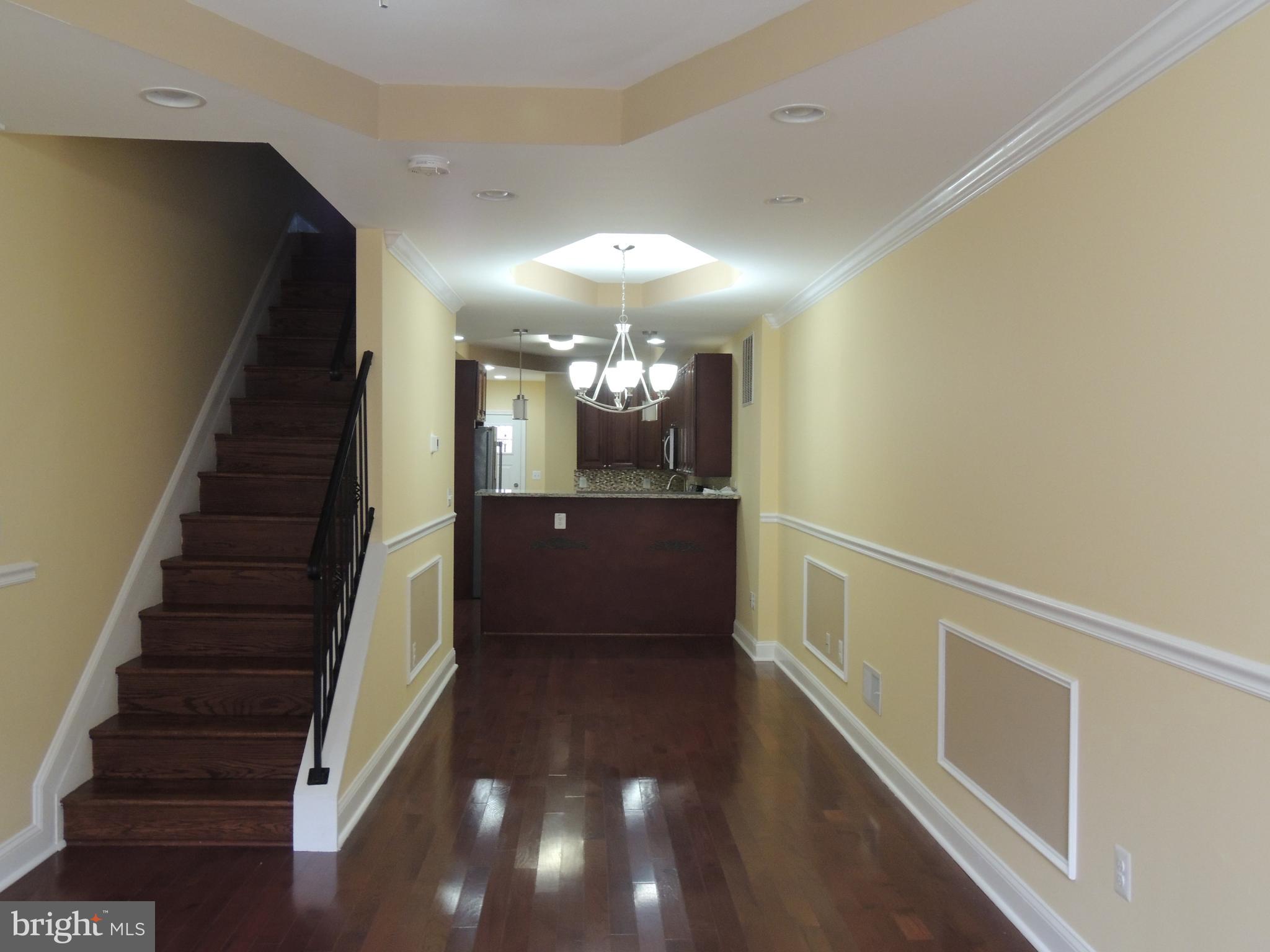 EAST MONUMENT HISTORIC DISTRICT - Residential Lease