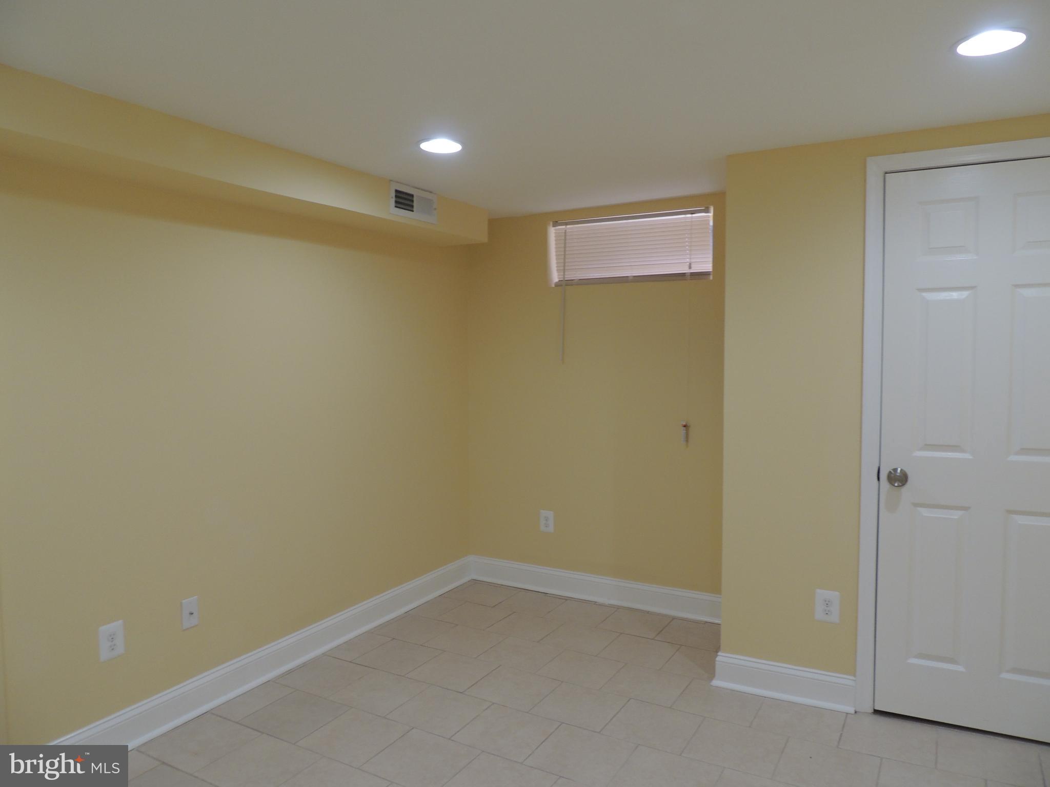 EAST MONUMENT HISTORIC DISTRICT - Residential Lease