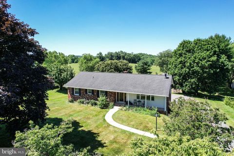 Homes For Sale - 2409 Deer Park Road<br/> FINKSBURG, MD 21048