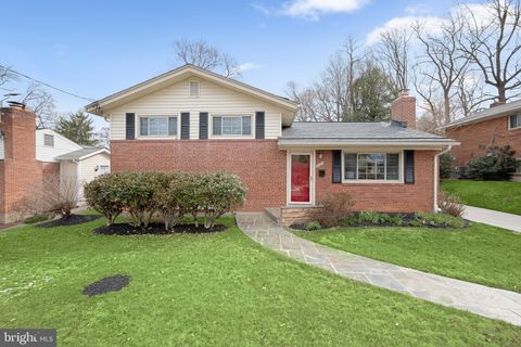 9809 HOLMHURST ROAD BETHESDA MD 20817