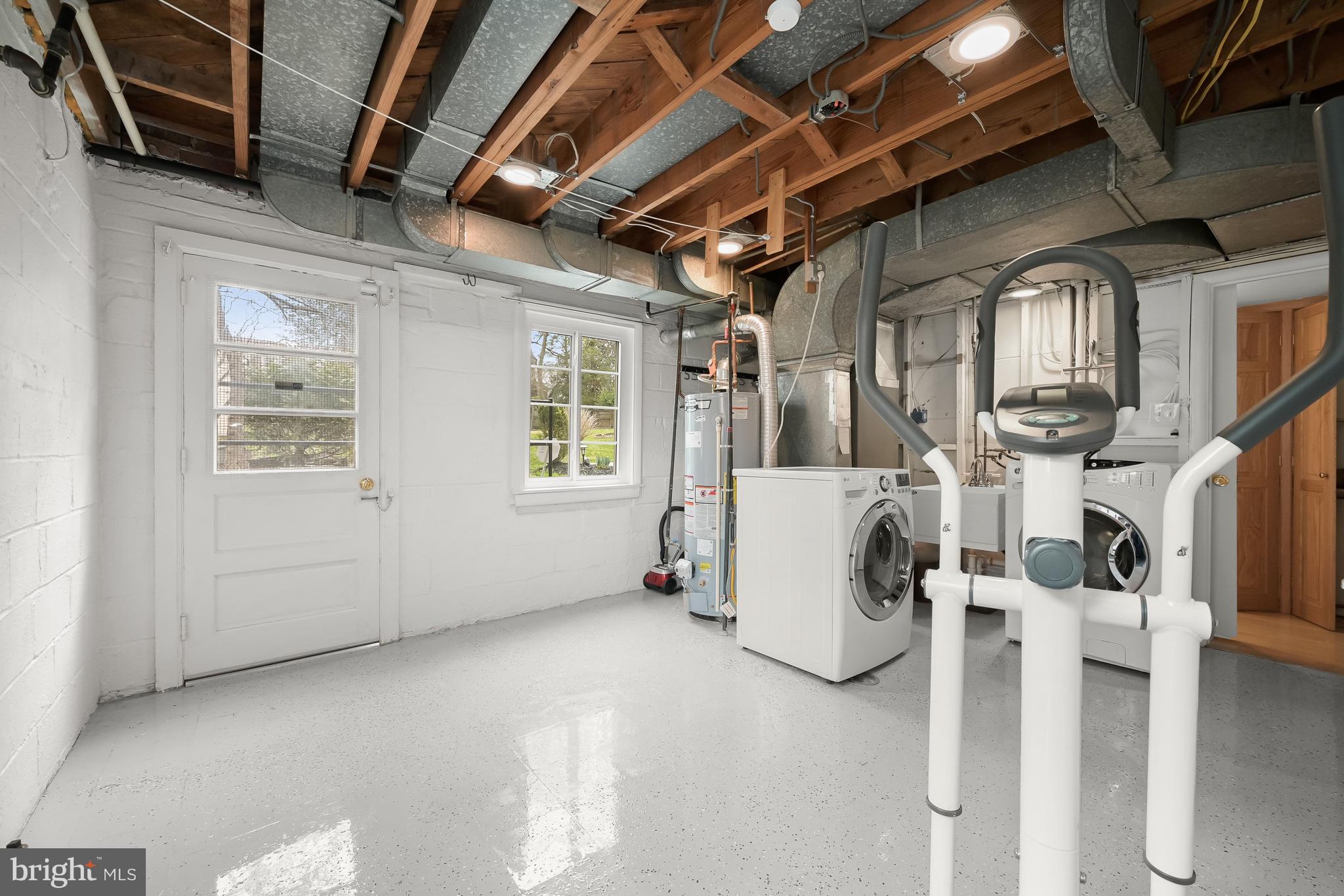 FERNWOOD - Residential