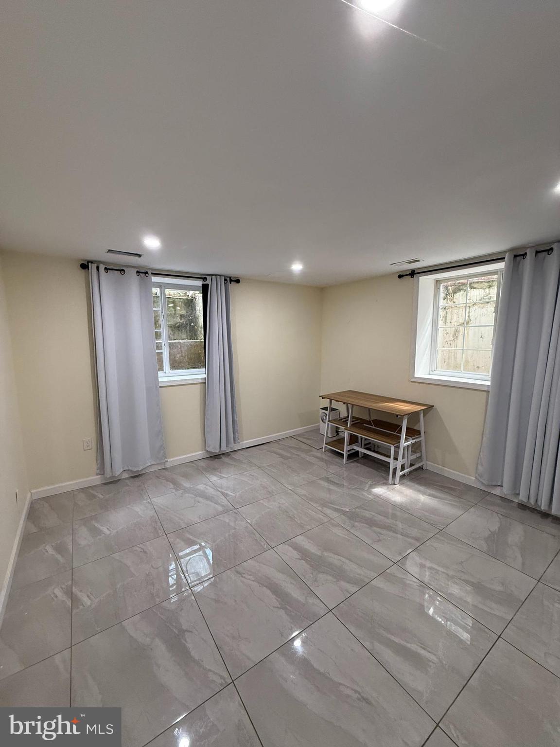 TWINBROOK - Residential