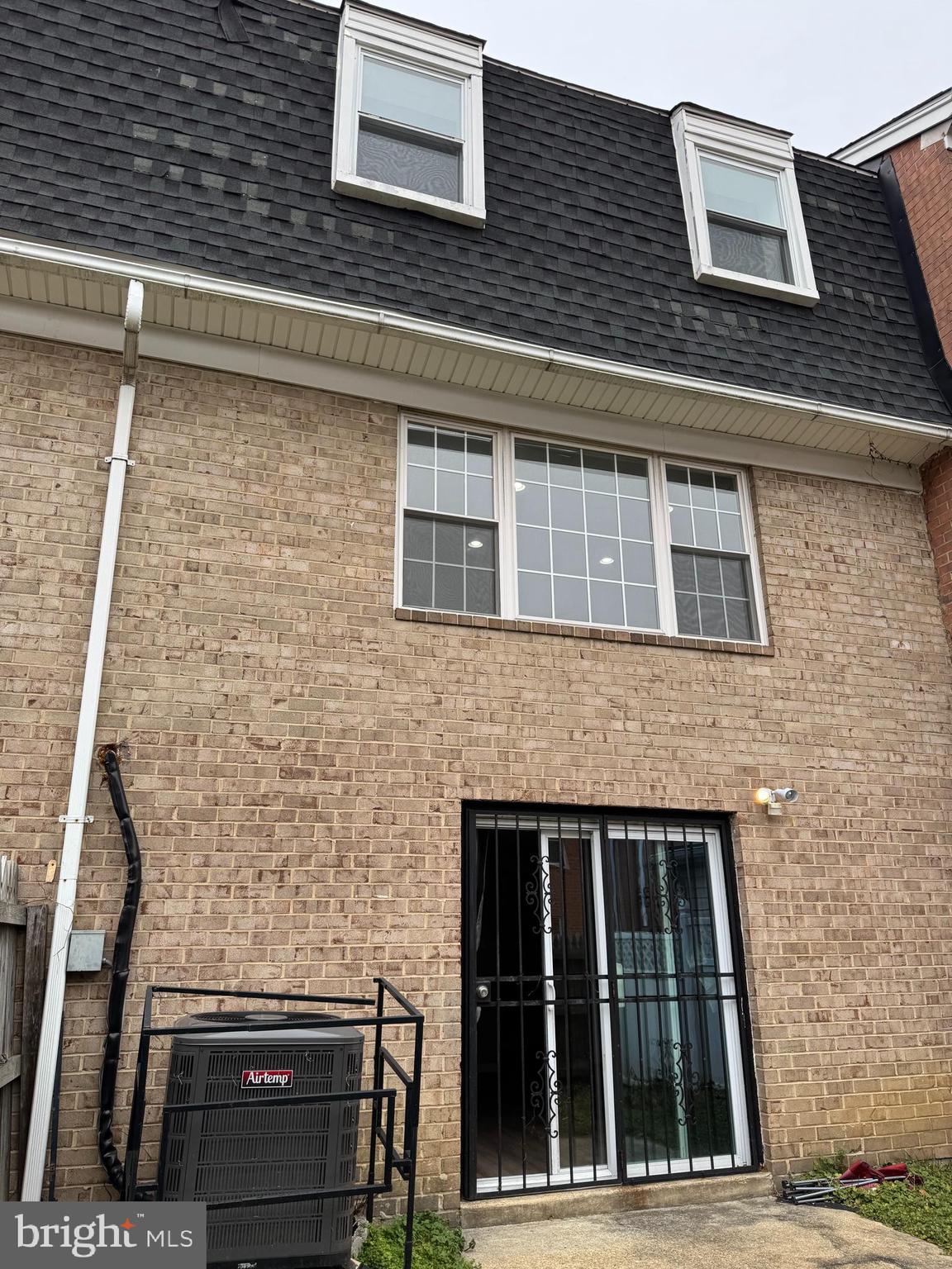 DISTRICT HEIGHTS - Residential